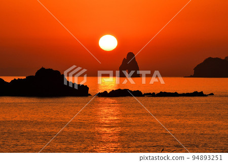 五島灘、角木灘和大角灘的夜景 94893251