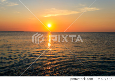 View of the Indian ocean at sunset in Zanzibar, Tanzania 94897522