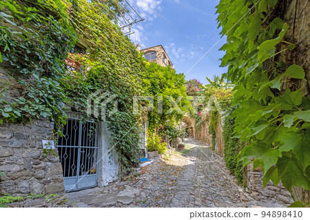 Picture from the abandoned historic ruined village of Bussana Picture from the abandoned historic ruined village of Bussana 94898410