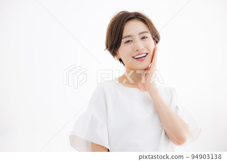 Beauty image female portrait 94903138