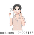 housewife with shampoo 94905137