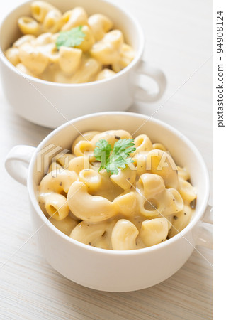 macaroni and cheese with herbs macaroni and cheese with herbs 94908124