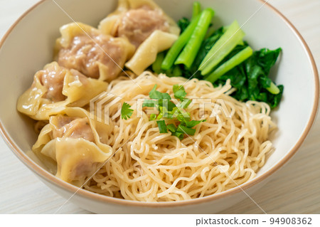 dried egg noodles with pork wonton or pork dumplings without soup 94908362