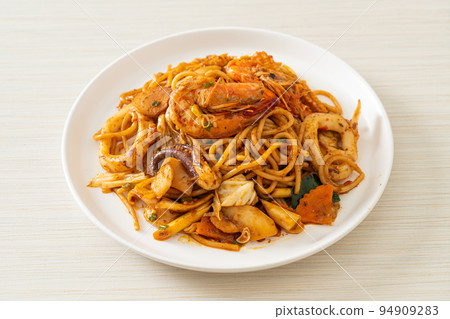stir fried Tom Yum seafood dried spaghetti stir fried Tom Yum seafood dried spaghetti 94909283