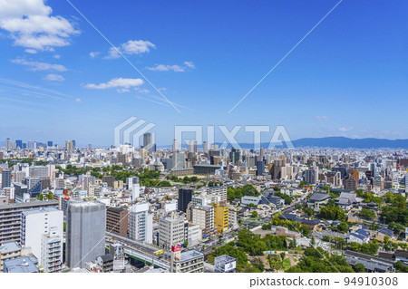 Osaka Scenery from Tsutenkaku Observatory [Early Autumn 2022] 94910308