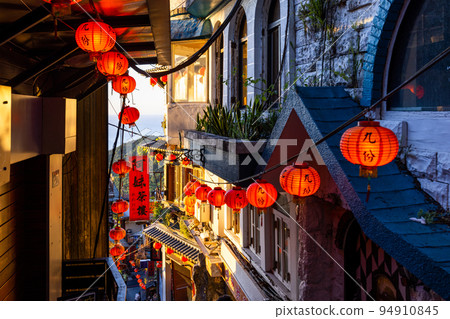 Jiufen, Taiwan 07 August 2022 94910845