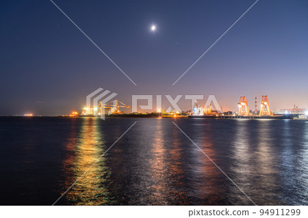 “神奈川縣”川崎工廠夜景,東島西公園景觀 “神奈川縣”川崎工廠夜景,東島西公園景觀 94911299