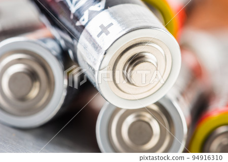 Close-up AA alkaline batteries 94916310