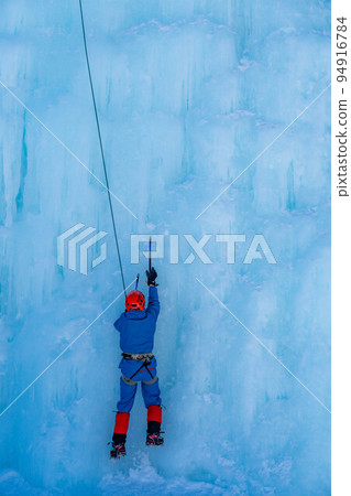 [冬季運動] 攀冰 [長野] 94916784