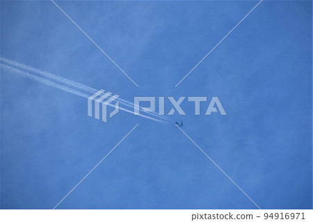 藍天空中云彩 藍天空中云彩 94916971