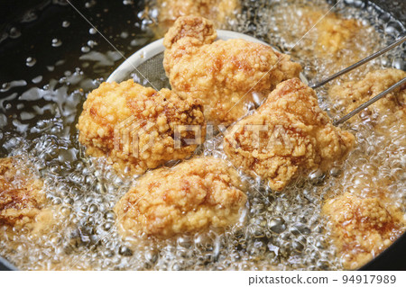 Fried chicken Net net 4 deep-fried foods Deep-fried from soy sauce Fried chicken Net net 4 deep-fried foods Deep-fried from soy sauce 94917989