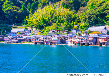 Scenery of Funaya in Ine, Kyoto by the Sea 94919665
