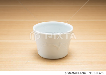 木紋背景蕎麥清酒杯 木紋背景蕎麥清酒杯 94920328