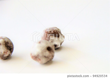 Nostalgic red bean paste balls Nostalgic red bean paste balls 94920534