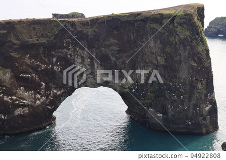 [Iceland] Dyrholaey 94922808