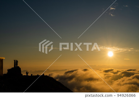 Morningburn silhouette Morningburn silhouette 94926866