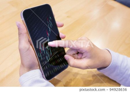 Smartphone and chart image Smartphone and chart image 94928636
