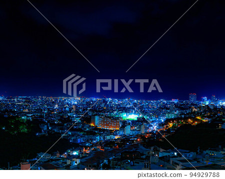 Night view of Ametake, Naha City, Okinawa, a jewel-like cityscape 94929788