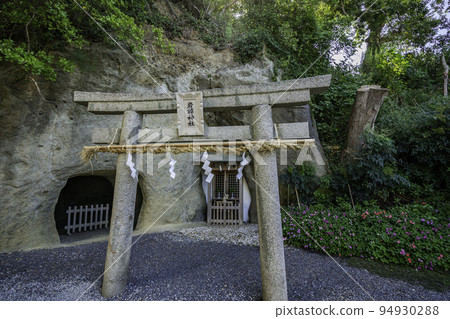 岩屋岩串神社（兵庫縣淡路市） 94930288