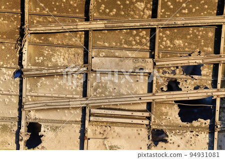 Rusty metal structure background Rusty metal structure background 94931081