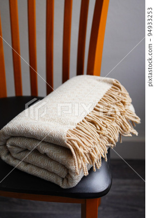 white wool blanket 94933253