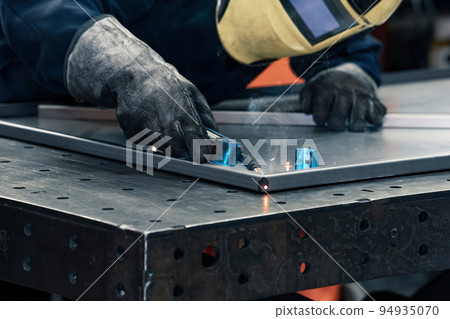 welding of metal structures on the welding table welding of metal structures on the welding table 94935070