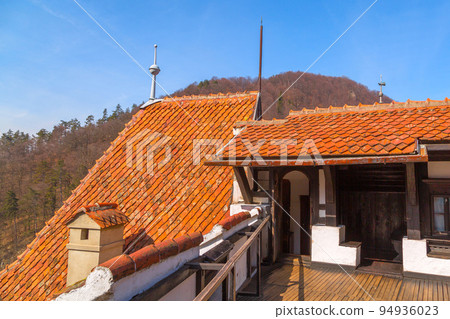 Roof of Dracula castle in Bran, Romania 94936023