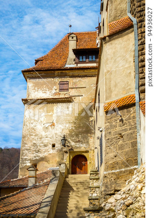 Entrance door of Dracula castle in Bran, Romania Entrance door of Dracula castle in Bran, Romania 94936027
