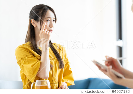 女美容師美容師護膚諮詢諮詢粗皮OL平板 女美容師美容師護膚諮詢諮詢粗皮OL平板 94937183