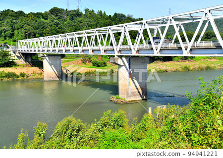 Tachigahana Bridge / Chikuma River Looking towards Nagano City (Nagano City, Nagano Prefecture) [September 2022] 94941221