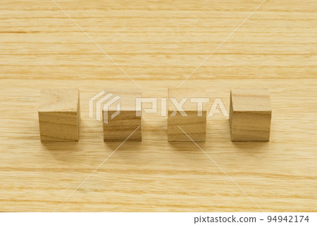 木立方體木紋背景 94942174