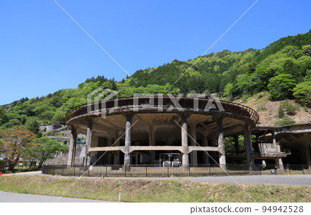 朝來市依然是御子hat礦場 朝來市依然是御子hat礦場 94942528