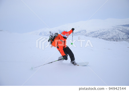 backcountry snowboarding 94942544