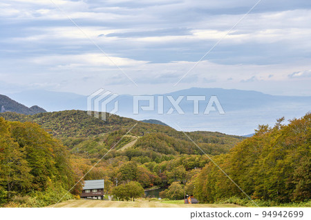 Dokko Swamp in Autumn (Nishi-Zao) Fall Foliage Scenery Yamagata City, Yamagata Prefecture Dokko Swamp in Autumn (Nishi-Zao) Fall Foliage Scenery Yamagata City, Yamagata Prefecture 94942699