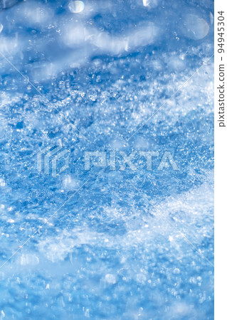 Image of summer colors Popping water surface texture 94945304