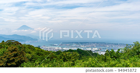 Overlooking Suruga Bay from Nihondaira, Shizuoka Overlooking Suruga Bay from Nihondaira, Shizuoka 94945872