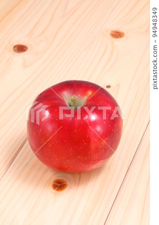 apple red ball apple red ball 94948349