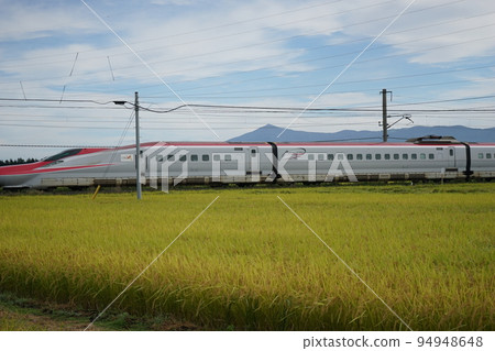 秋田新幹線小町 94948648
