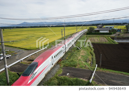 秋田新幹線小町 94948649