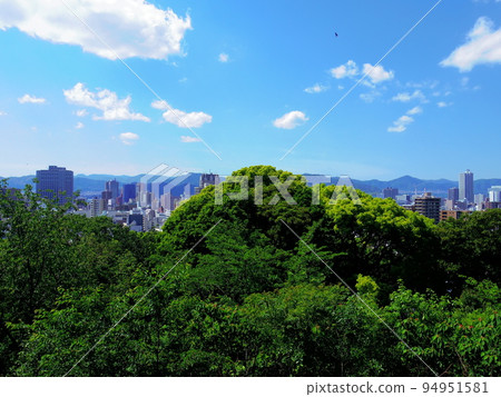 從 Hijiyama Park Fujimidai Observatory 看到的廣島市容(廣島縣廣島市) 從 Hijiyama Park Fujimidai Observatory 看到的廣島市容(廣島縣廣島市) 94951581