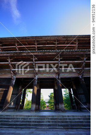 安靜的清晨，無人駕駛的東大寺南大門到東大寺/Chumon 94952136