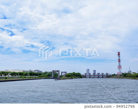 Edogawa Water Lock Gate Edogawa Water Lock Gate 94952798