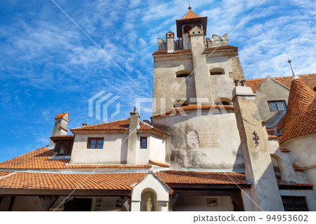 Tower of Dracula castle in Bran, Romania Tower of Dracula castle in Bran, Romania 94953602