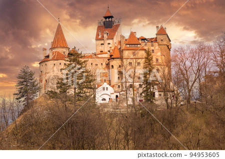 Dracula Bran medieval castle, sunset view, Romania 94953605