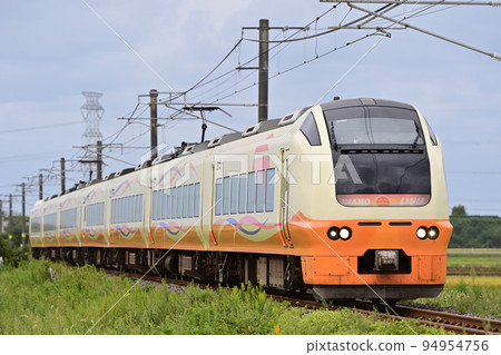 Hakushin Line Sasaki-Nishi Shibata JR East E653 series 1000 series U105 formation (Niigata) Inaho 94954756