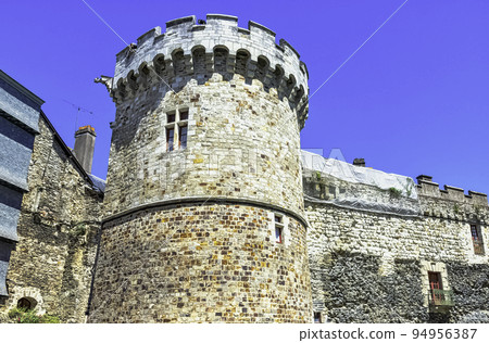Vintage architecture of Old Town in Vitre, France Vintage architecture of Old Town in Vitre, France 94956387