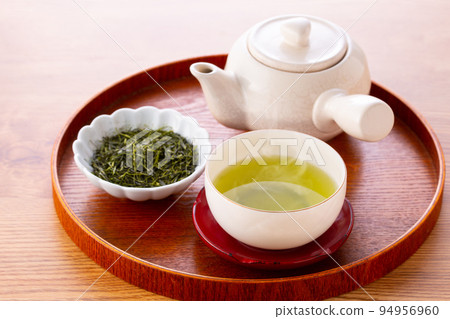 Image of green tea 94956960