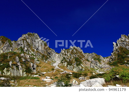 View from Hatchozaka, Senjojiki Cirque, Komagane City, Nagano Prefecture 94961179