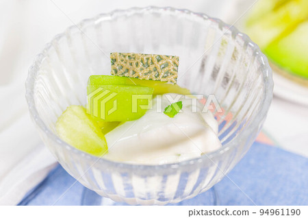 Green Melon Almond Tofu 94961190