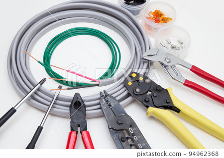 電工(用於電工的工具、儀器、材料) 電工(用於電工的工具、儀器、材料) 94962368